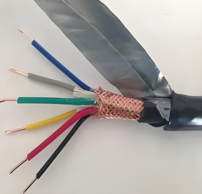 特種電線電纜的用途特殊，使用場合特殊.jpg